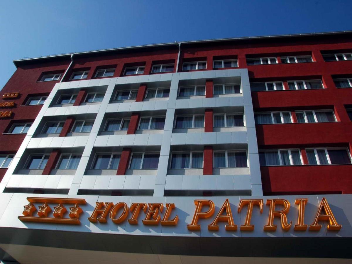 Hotel Patria Subotica Exteriör bild