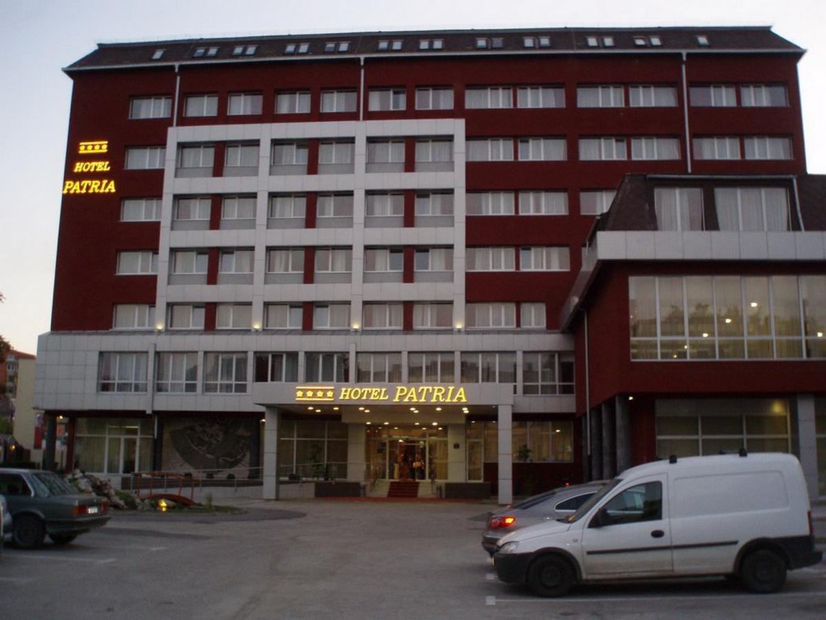 Hotel Patria Subotica Exteriör bild